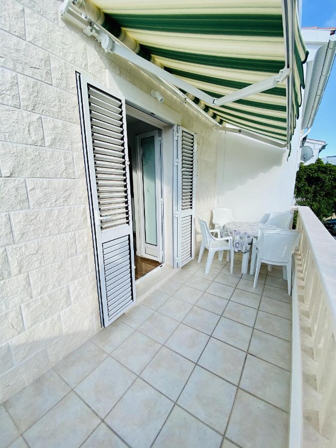 Apartments By The Sea Postira, Brac - 2928 Exterior photo